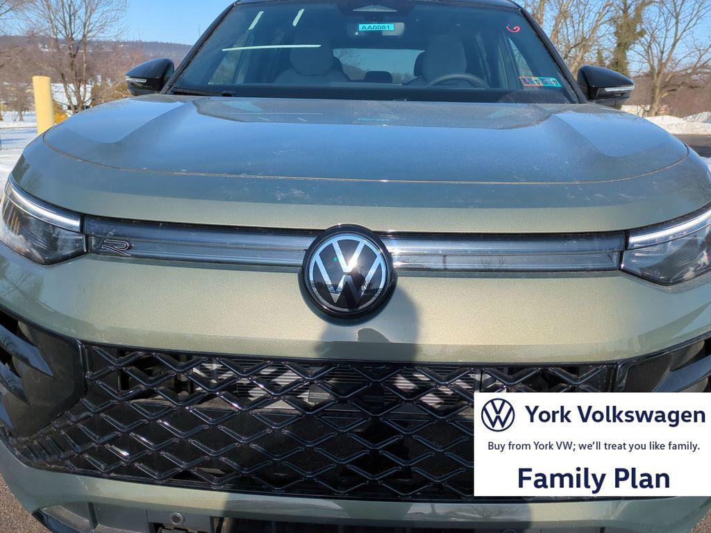 new 2026 Volkswagen Tiguan car, priced at $39,451