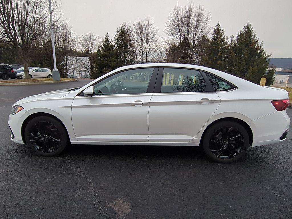 used 2025 Volkswagen Jetta car, priced at $22,492