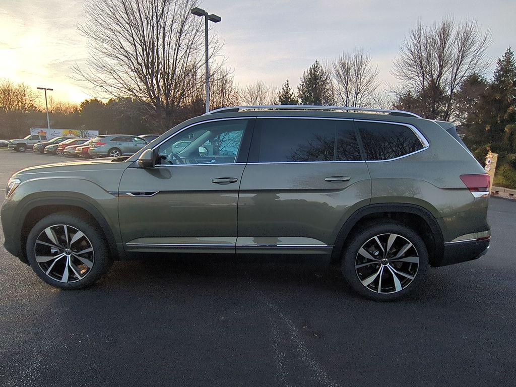 new 2026 Volkswagen Atlas car, priced at $52,570