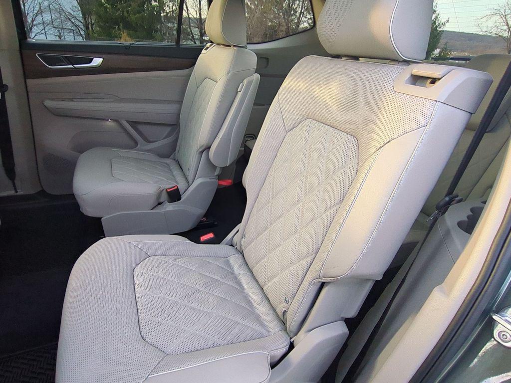 new 2026 Volkswagen Atlas car, priced at $52,570