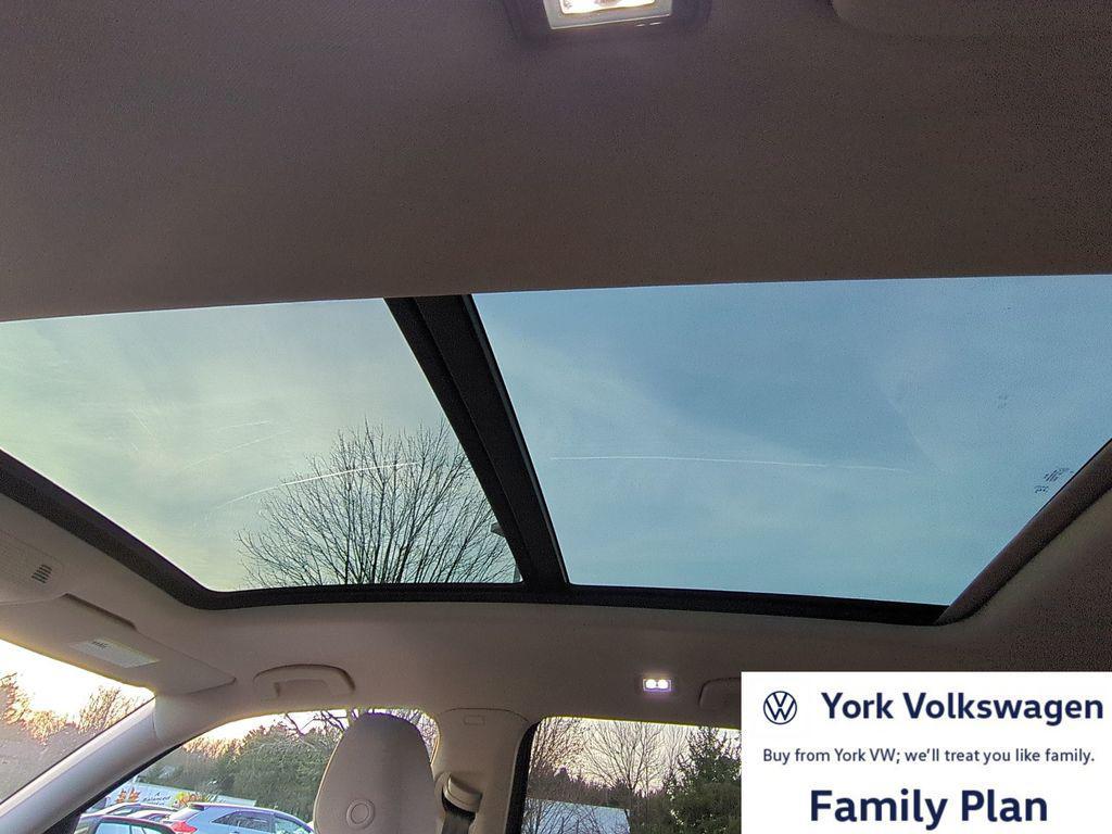 new 2026 Volkswagen Atlas car, priced at $53,570