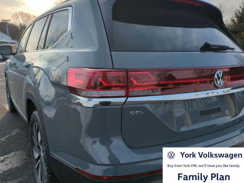 new 2026 Volkswagen Atlas car, priced at $47,662