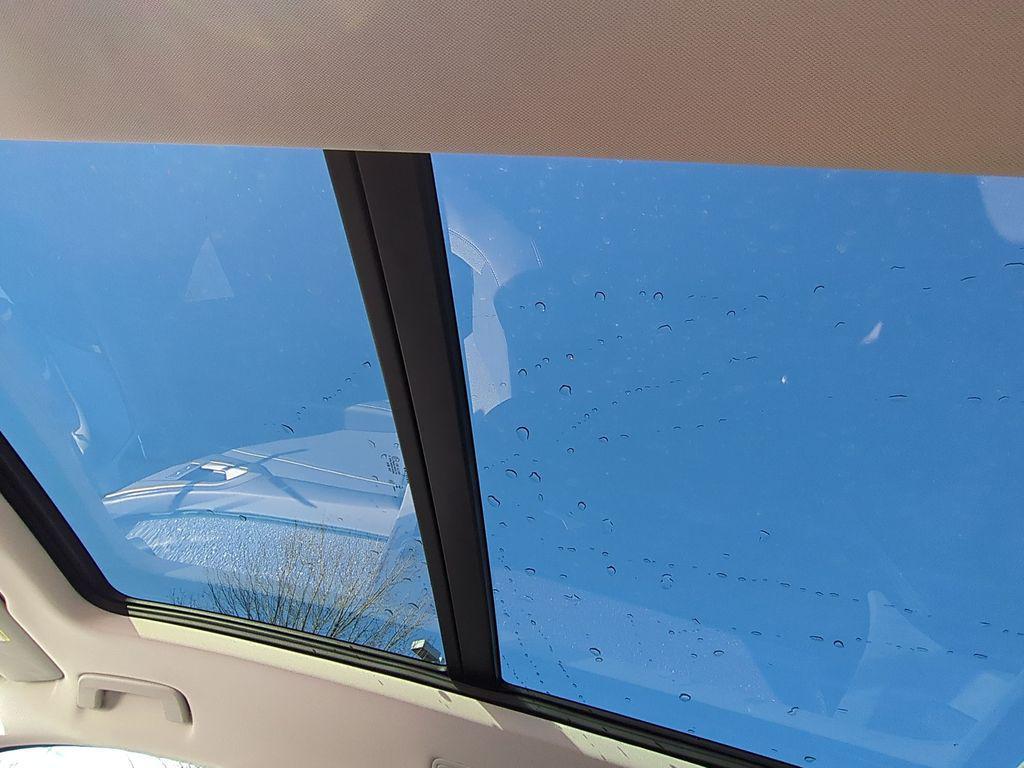 new 2026 Volkswagen Taos car, priced at $33,452