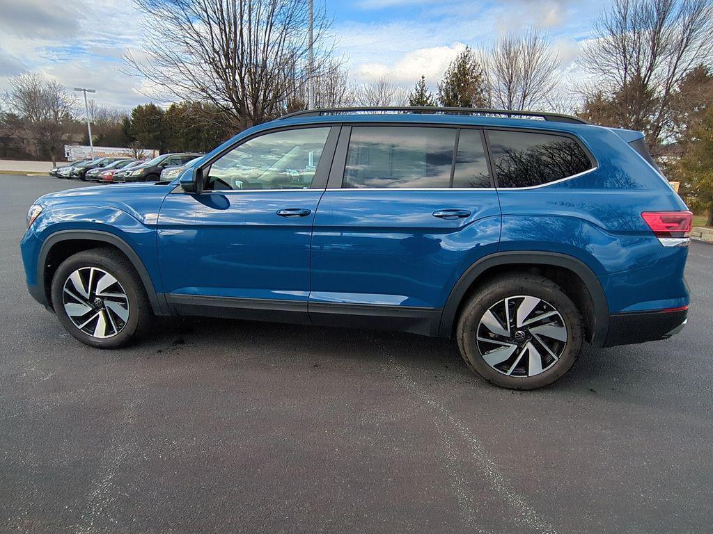 used 2025 Volkswagen Atlas car, priced at $37,992