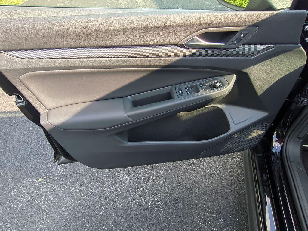 new 2025 Volkswagen Golf GTI car, priced at $37,278