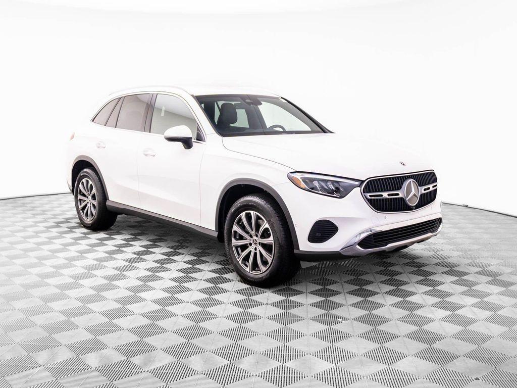 used 2025 Mercedes-Benz GLC 300 car, priced at $45,400