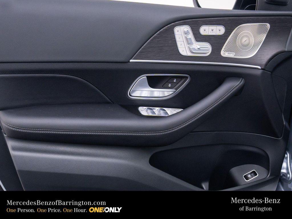 new 2026 Mercedes-Benz GLS 450 car, priced at $96,866