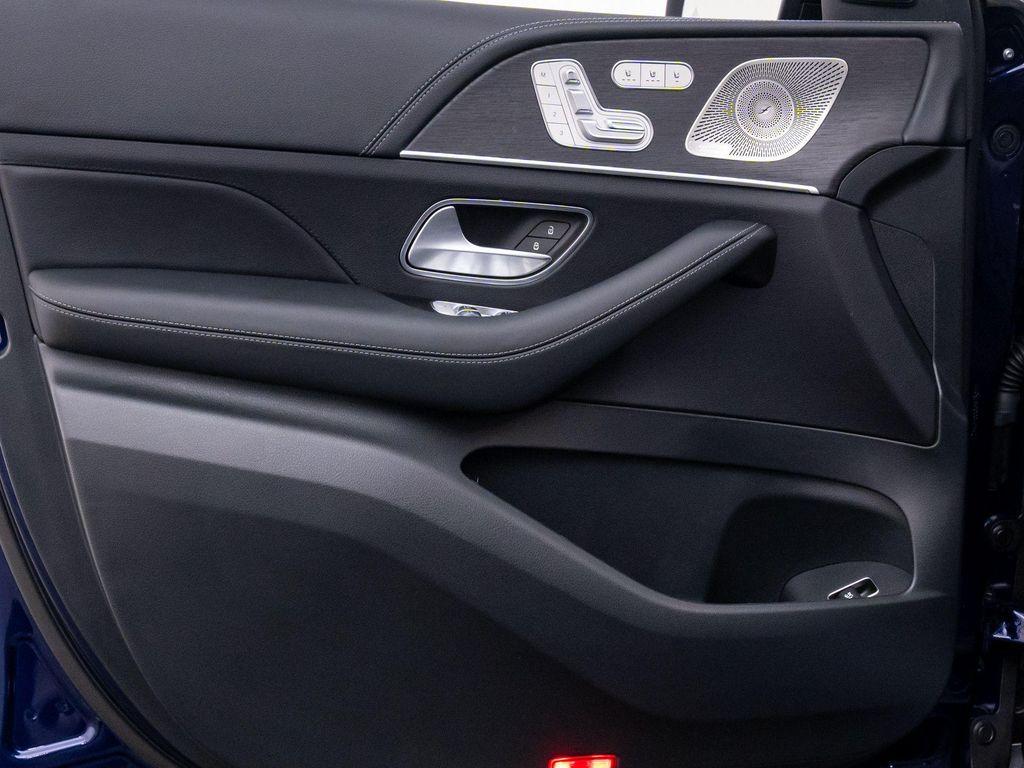 new 2026 Mercedes-Benz AMG GLE 53 car, priced at $98,075