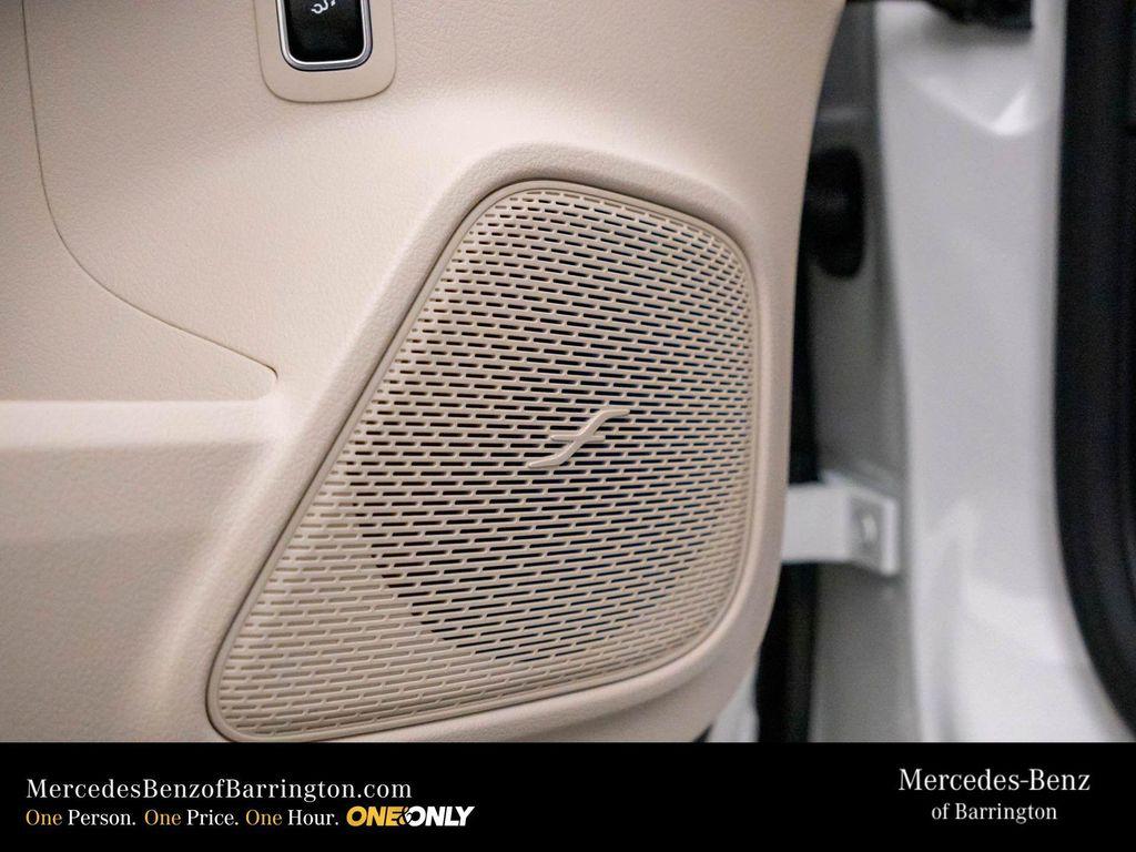 new 2026 Mercedes-Benz GLA 250 car, priced at $49,895