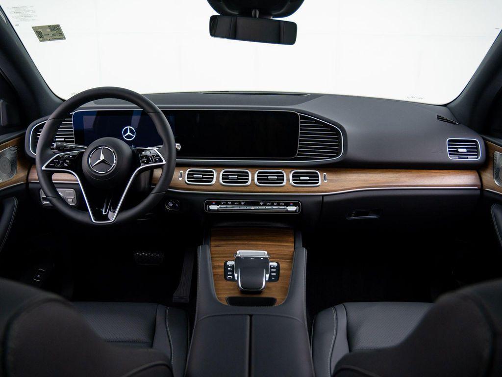 new 2026 Mercedes-Benz GLE 350 car, priced at $68,659