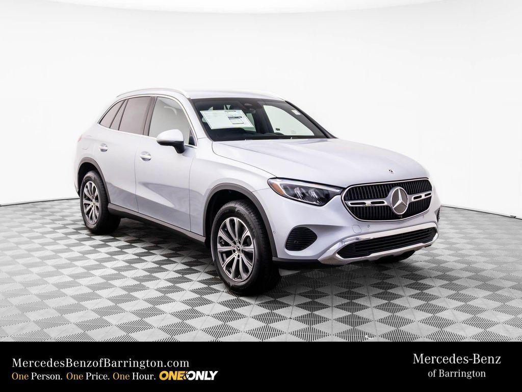 new 2026 Mercedes-Benz GLC 300 car