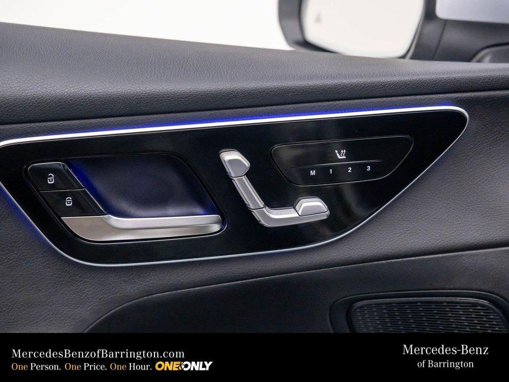 new 2026 Mercedes-Benz GLC 300 car