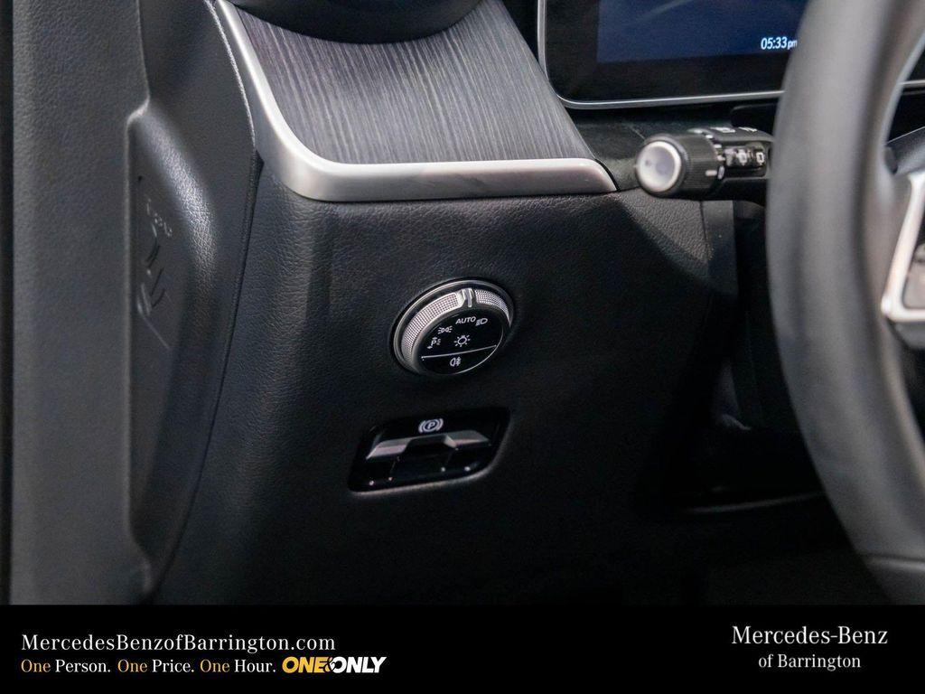 new 2026 Mercedes-Benz GLC 300 car