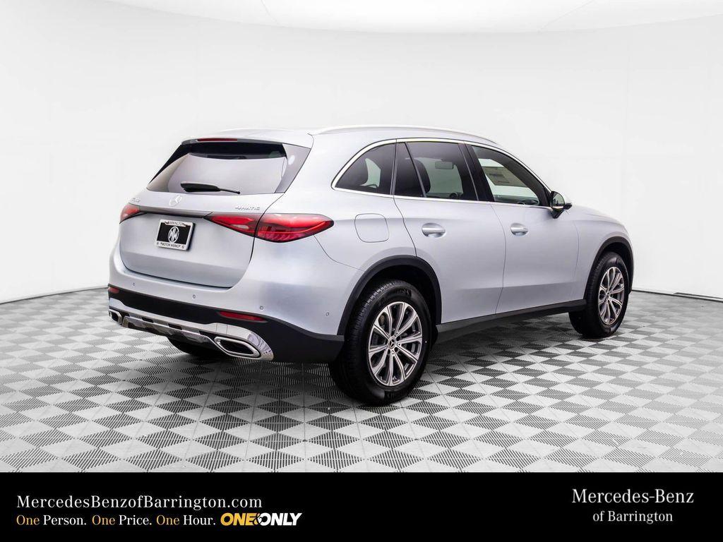 new 2026 Mercedes-Benz GLC 300 car