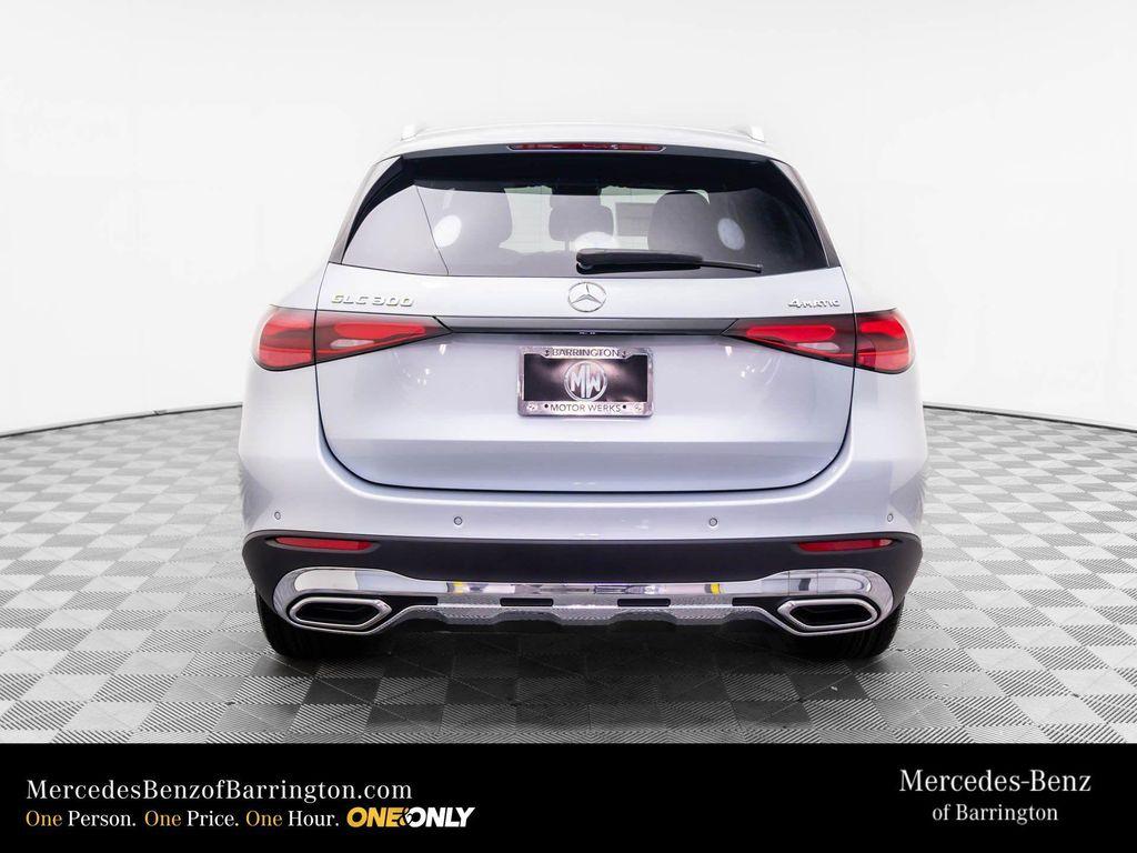 new 2026 Mercedes-Benz GLC 300 car