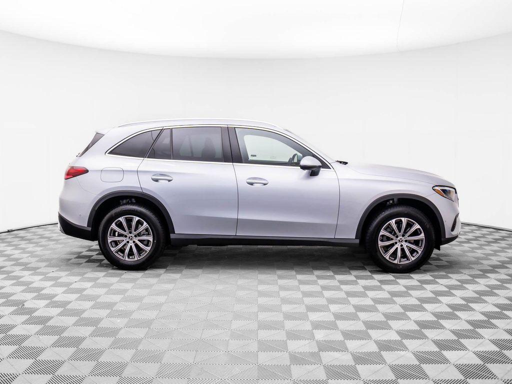 new 2026 Mercedes-Benz GLC 300 car, priced at $51,668