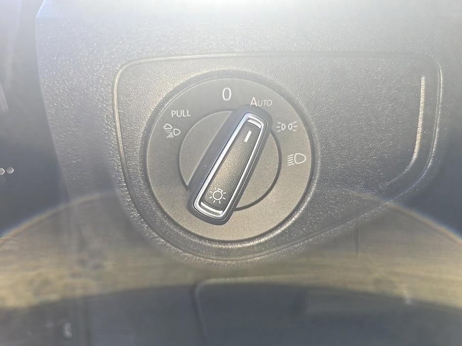 used 2022 Volkswagen Atlas car, priced at $26,657