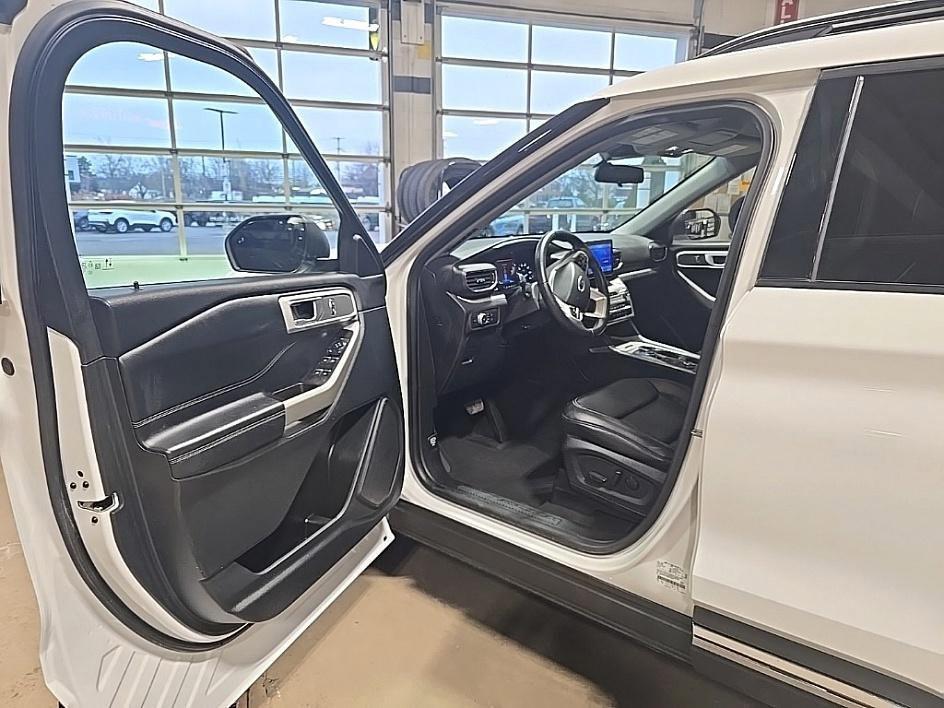 used 2022 Ford Explorer car, priced at $29,208