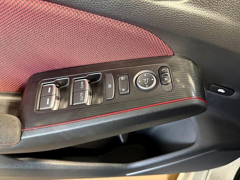 used 2022 Honda Civic Si car, priced at $26,447