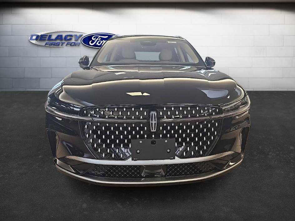 used 2025 Lincoln Nautilus car, priced at $58,488