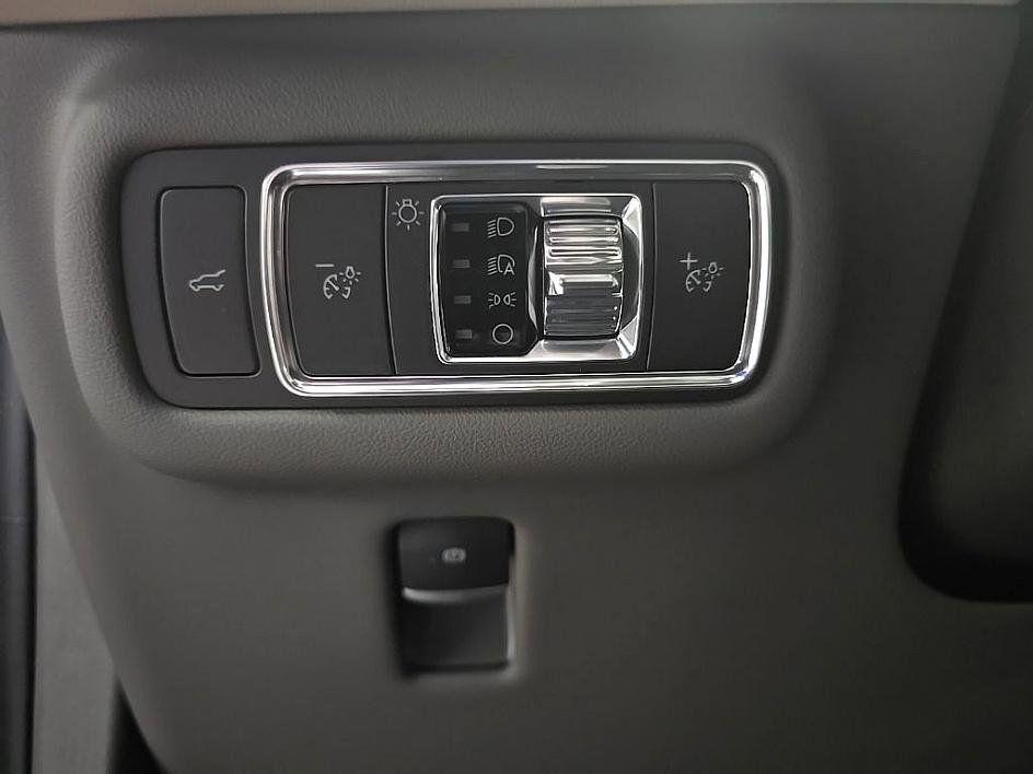 used 2025 Lincoln Nautilus car, priced at $58,488