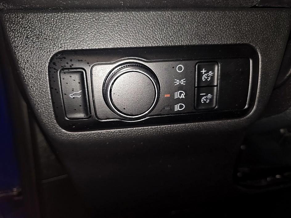 used 2023 Ford Escape car, priced at $23,186