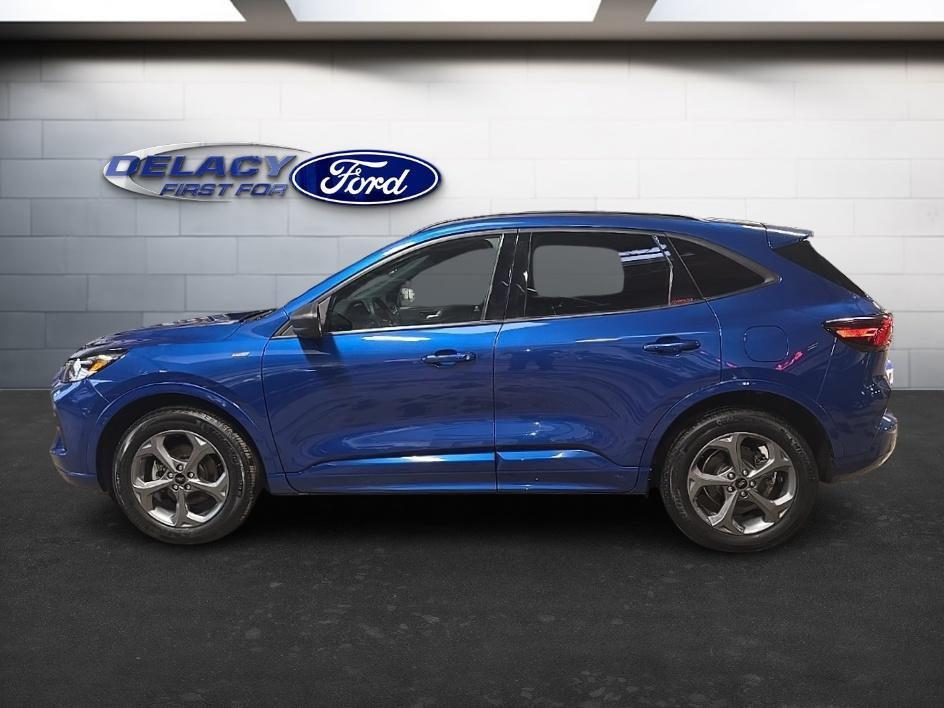 used 2023 Ford Escape car, priced at $23,186