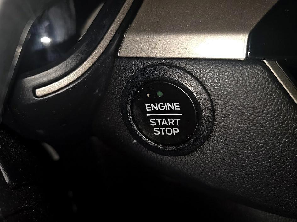 used 2022 Ford Escape car, priced at $20,338