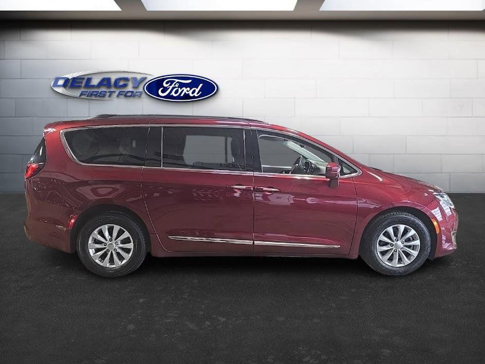 used 2017 Chrysler Pacifica car, priced at $12,835