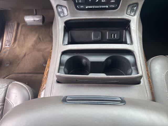 used 2015 GMC Yukon car, priced at $15,020