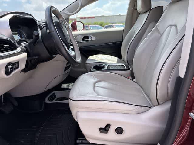 used 2020 Chrysler Pacifica Hybrid car, priced at $18,320
