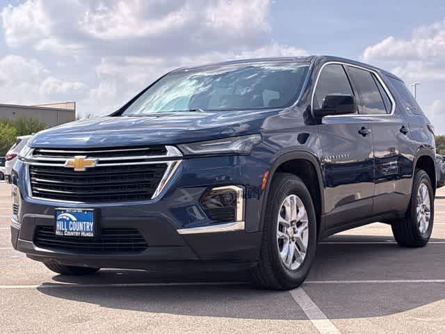 used 2023 Chevrolet Traverse car, priced at $28,895