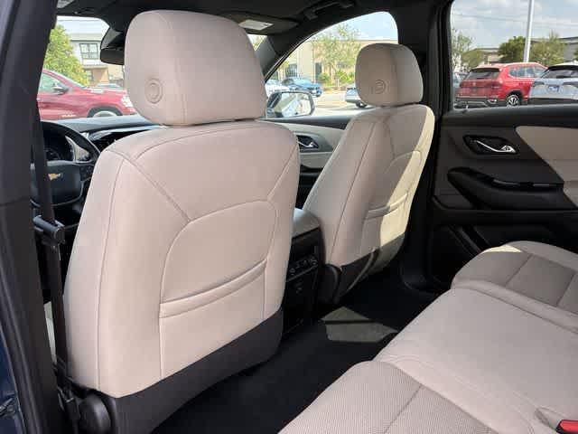 used 2023 Chevrolet Traverse car, priced at $28,895