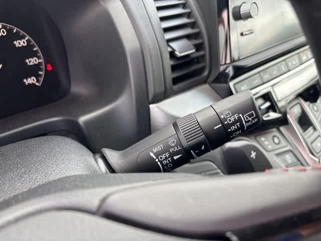 used 2025 Honda Odyssey car, priced at $37,395