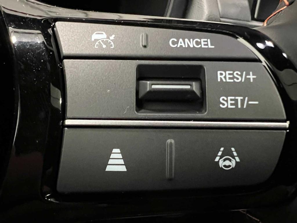 new 2025 Honda Pilot car, priced at $51,375