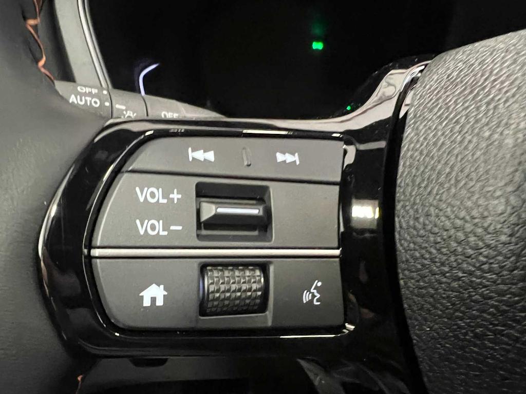 new 2025 Honda Pilot car, priced at $51,375