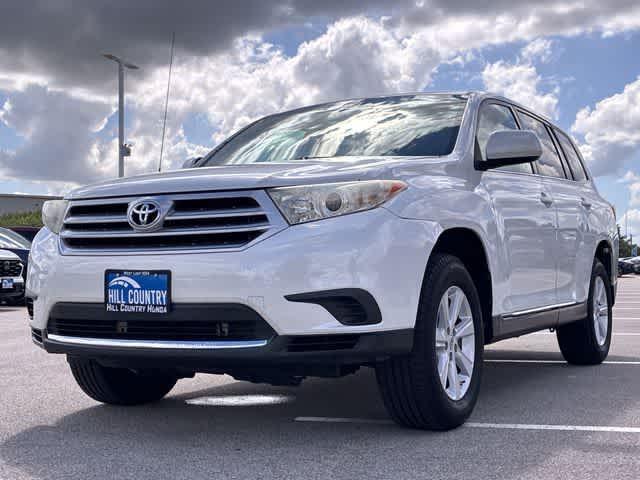 used 2012 Toyota Highlander car, priced at $11,720