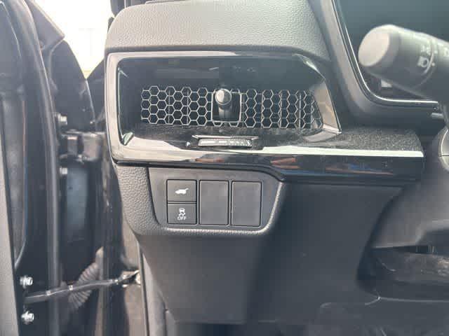 used 2025 Honda CR-V car, priced at $32,995