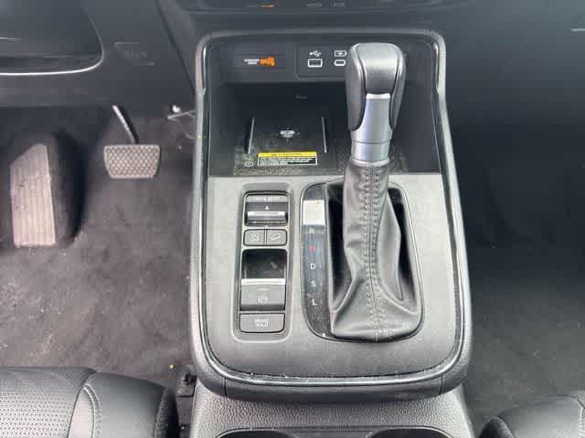 used 2025 Honda CR-V car, priced at $32,995