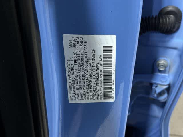 used 2025 Honda Pilot car, priced at $43,720