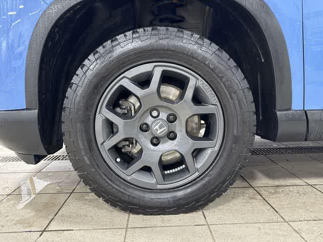 used 2025 Honda Pilot car, priced at $43,720