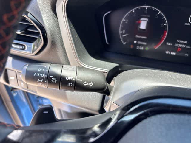 used 2025 Honda Pilot car, priced at $42,820