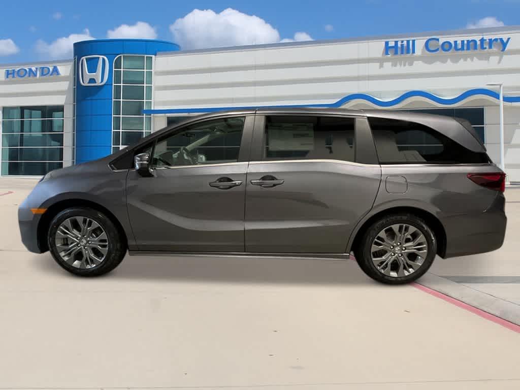 new 2026 Honda Odyssey car, priced at $46,256