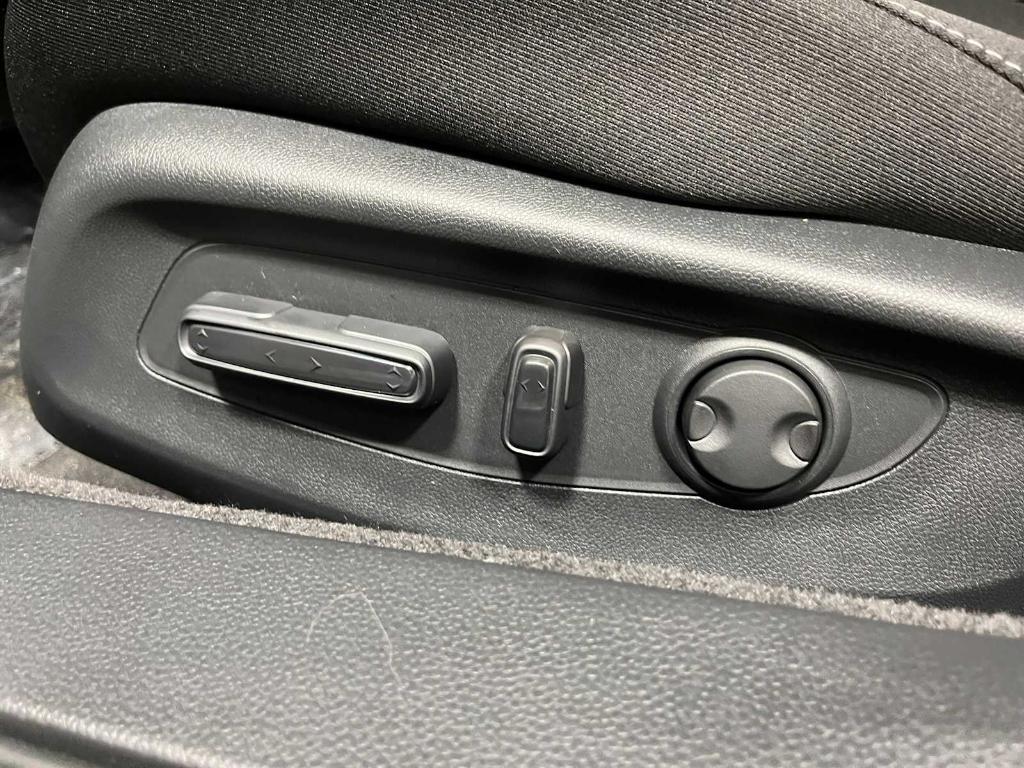 new 2025 Honda Accord car, priced at $30,419