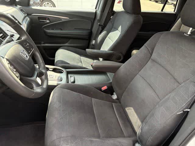 used 2022 Honda Pilot car, priced at $28,020