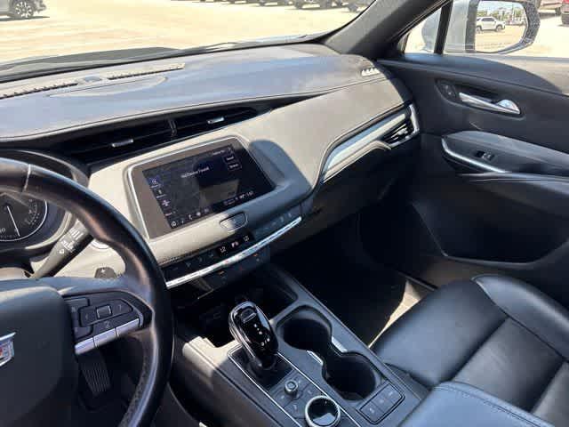 used 2023 Cadillac XT4 car, priced at $22,620