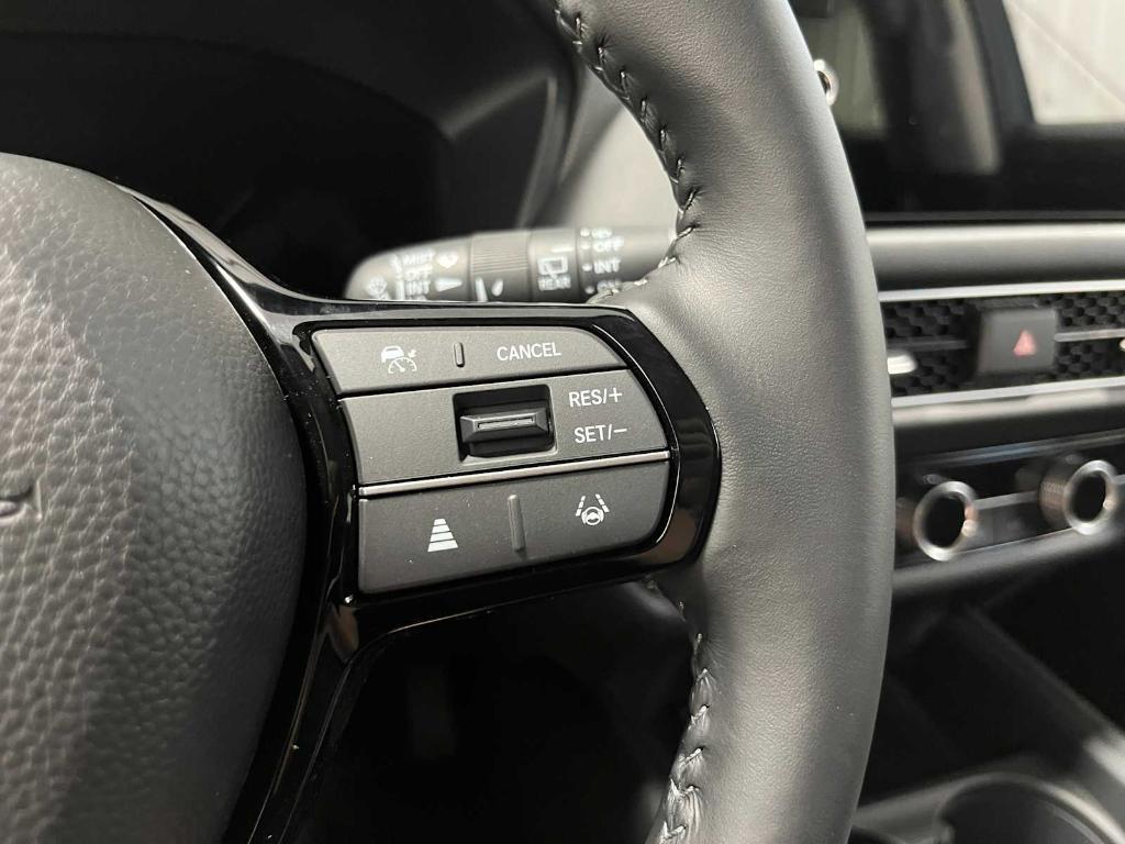 new 2026 Honda HR-V car, priced at $32,237