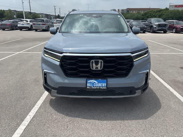 used 2023 Honda Pilot car, priced at $42,595