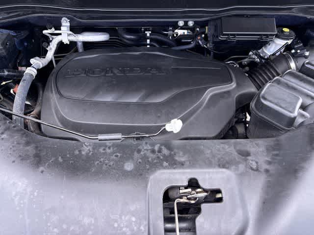 used 2022 Honda Pilot car, priced at $29,920