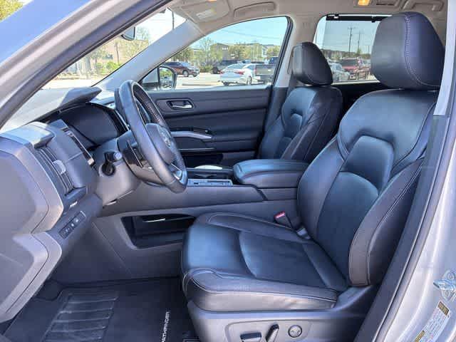 used 2022 Nissan Pathfinder car, priced at $22,195